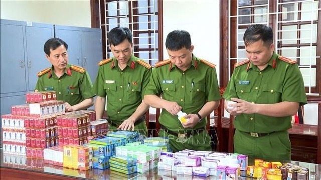 thuoc 1745835666110902099129